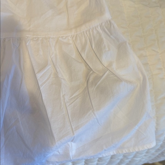 White shirt - Picture 3 of 5